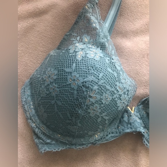 Victoria’s Secret Love Cloud lace uplift demi bra size 36D - Picture 4 of 6